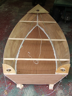 boat building with 2 part marine epoxy stitch and glue